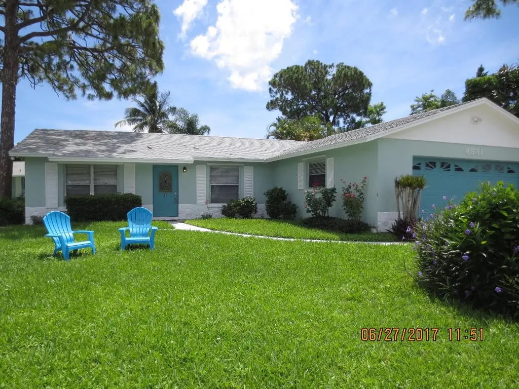 8881 SE Sandcastle Circle Hobe Sound FL 33455