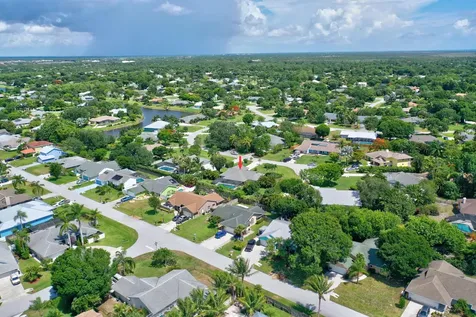 2085 NE Ocapi Court Jensen Beach FL 34957