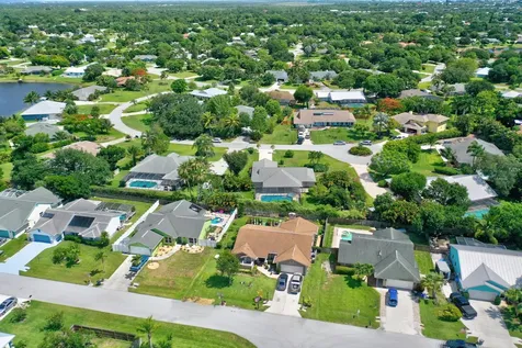 2085 NE Ocapi Court Jensen Beach FL 34957