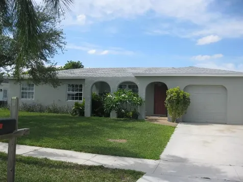 11058 Delta Circle Boca Raton FL 33428