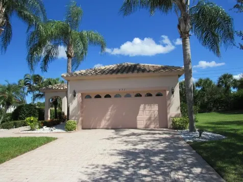 471 NW Lismore Lane Port St Lucie FL 34986