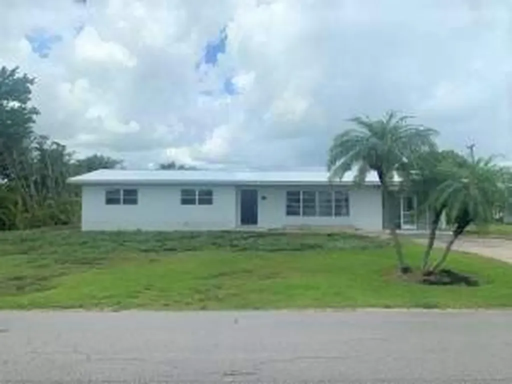 116 SE 7th Street N Belle Glade FL 33430
