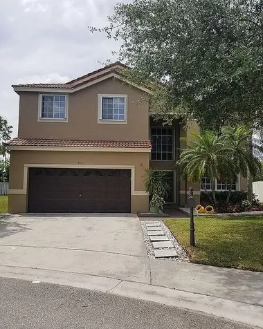 555 Cambridge Drive Weston FL 33326