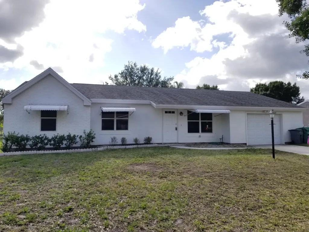 3173 SW Landale Boulevard Port St Lucie FL 34953