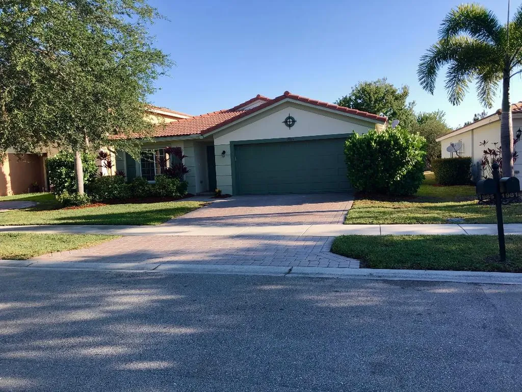 1985 SW Providence Place Port St Lucie FL 34953