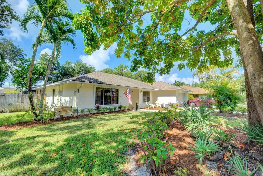 13580 Ishnala Court Wellington FL 33414