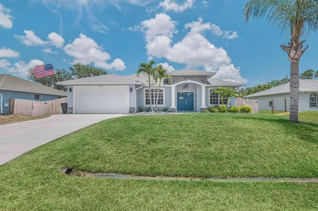 3256 SE Quay Street Port St Lucie FL 34984