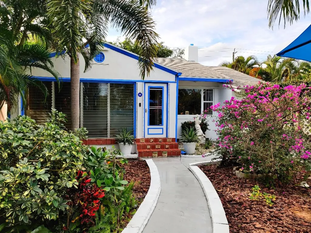 519 N Lakeside Drive Lake Worth Beach FL 33460