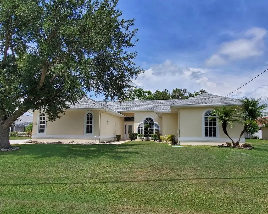 5184 NW Rugby Drive Port St Lucie FL 34983