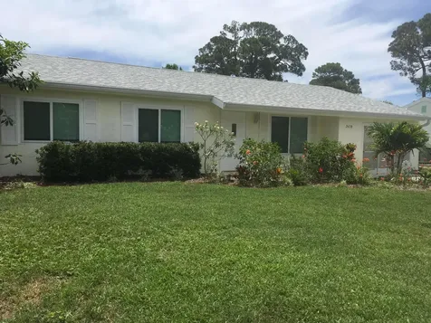 2430 8th Avenue SW Vero Beach FL 32962