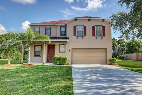 5802 NW Allyse Drive Port St Lucie FL 34986