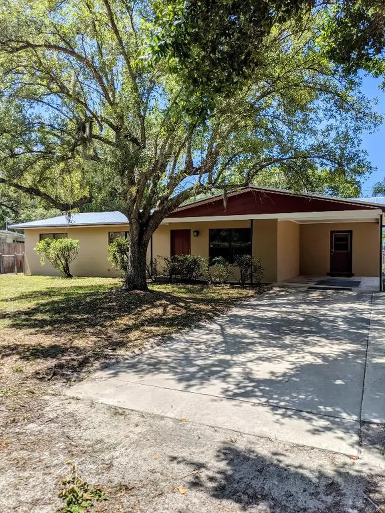 1650 Bell Avenue Fort Pierce FL 34982