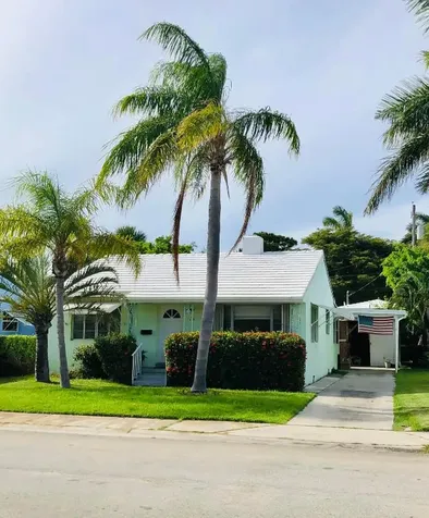 76 18th Avenue S Lake Worth Beach FL 33460