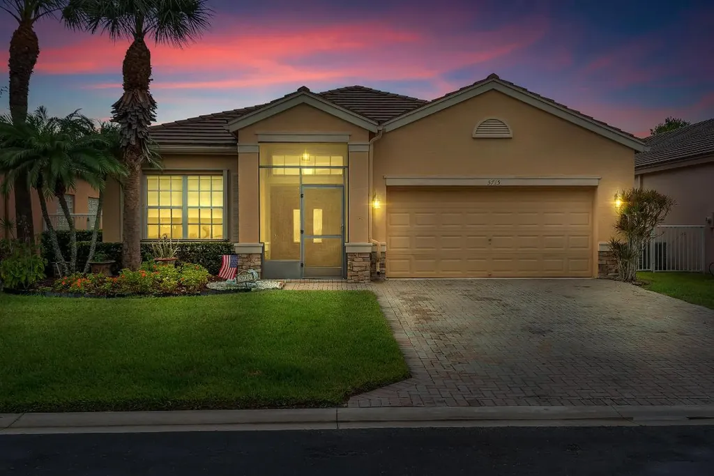 5715 Saddle Trail Lane Lake Worth FL 33449