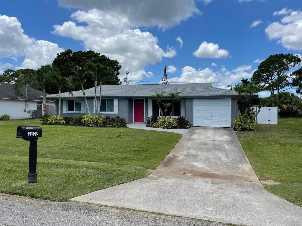2222 SE Midtown Road Port St Lucie FL 34952