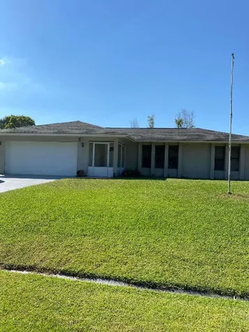 625 SE Faith Terrace Port St Lucie FL 34983