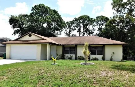 1821 SE Carvalho Street Port St Lucie FL 34983