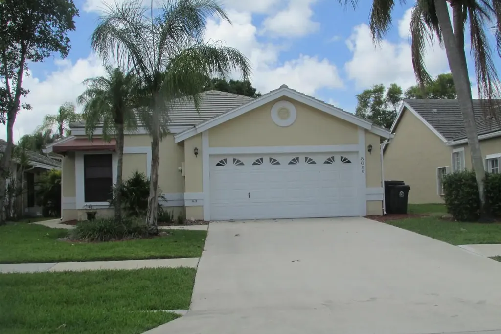 8096 Burlington Court Lake Worth FL 33467