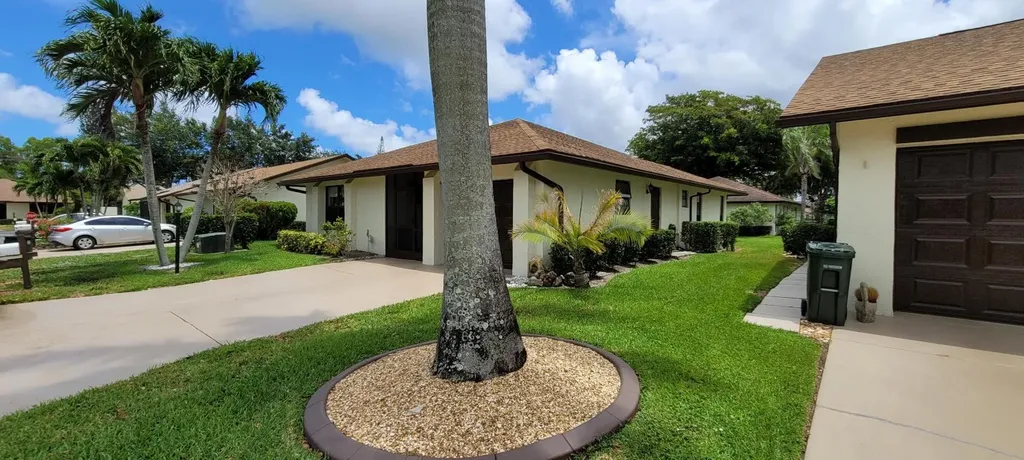 6060 Baywood Lane Greenacres FL 33463