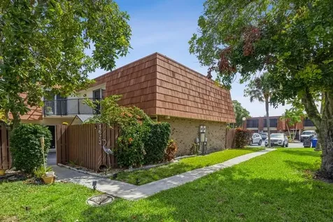 1673 Coral Avenue North Lauderdale FL 33068