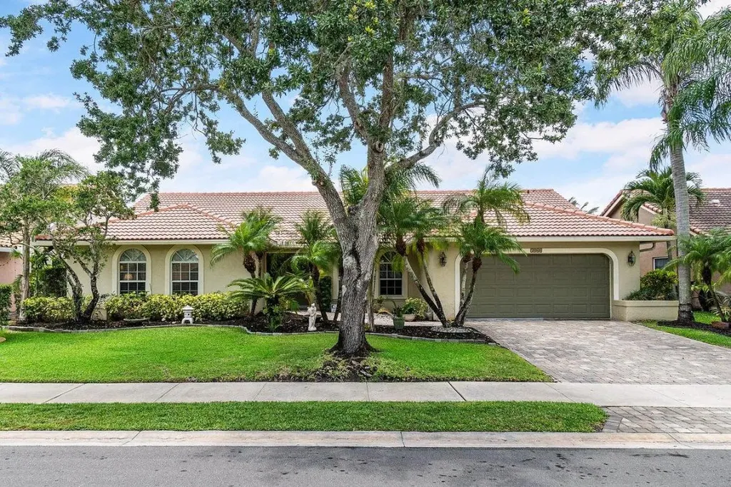 5066 NW 100th Terrace Coral Springs FL 33076