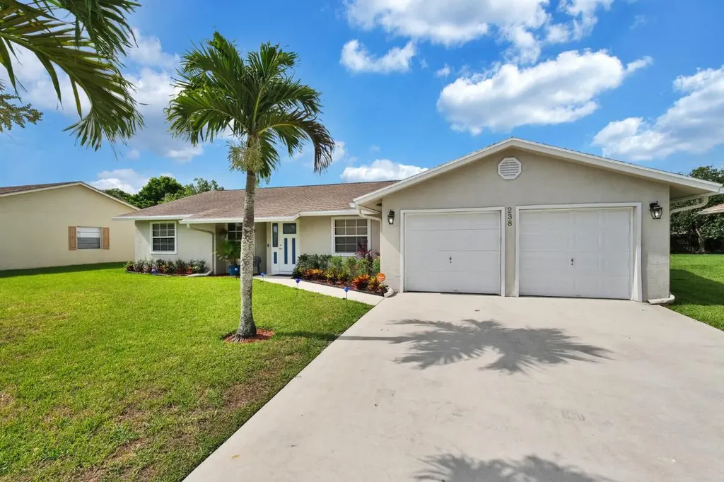 238 Bilbao Street Royal Palm Beach FL 33411