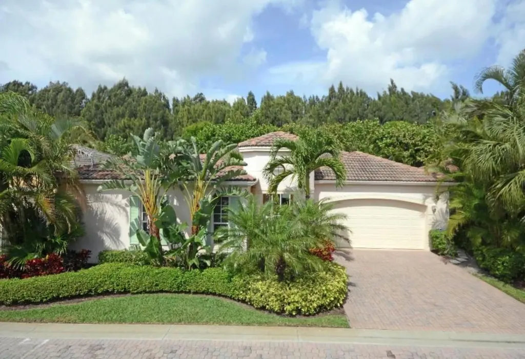 9705 W Maiden Court Vero Beach FL 32963