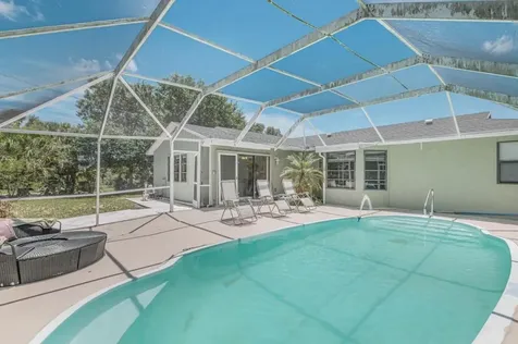 341 NE Genesee Avenue Port St Lucie FL 34983