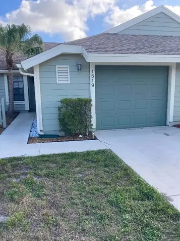 1519 SE Dewberry Court Port St Lucie FL 34952