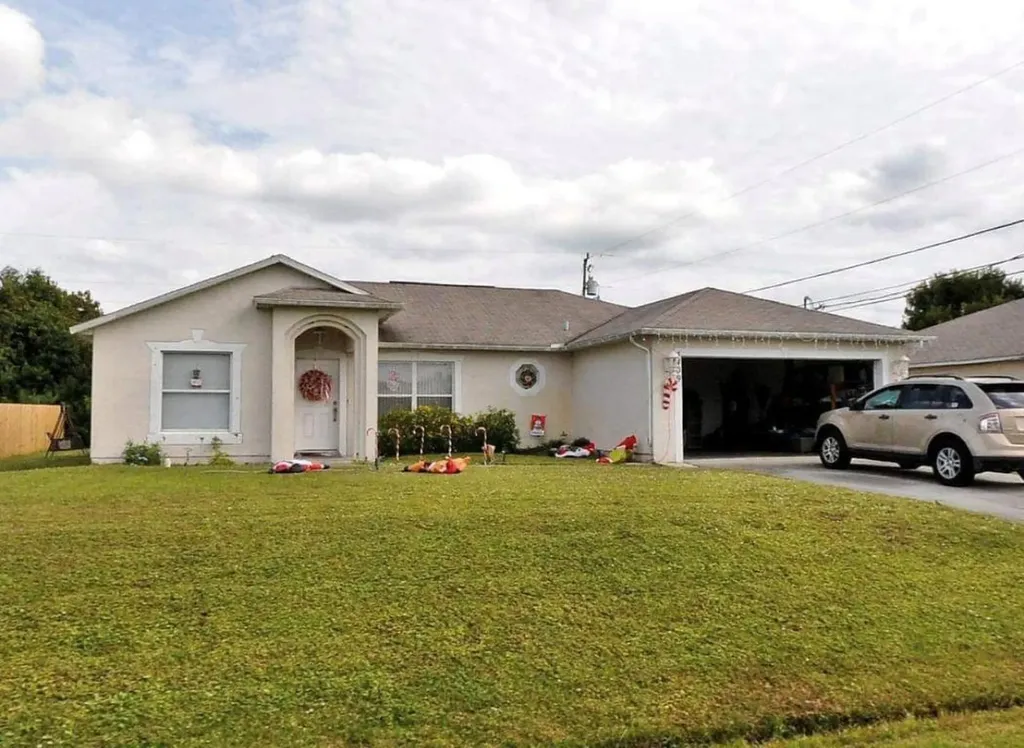 4409 SW Masefield Street Port St Lucie FL 34953