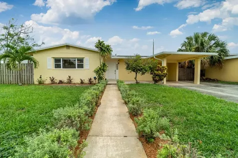 1208 W Broward Street Lantana FL 33462