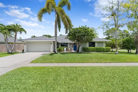 1016 Cherry Lane Wellington FL 33414