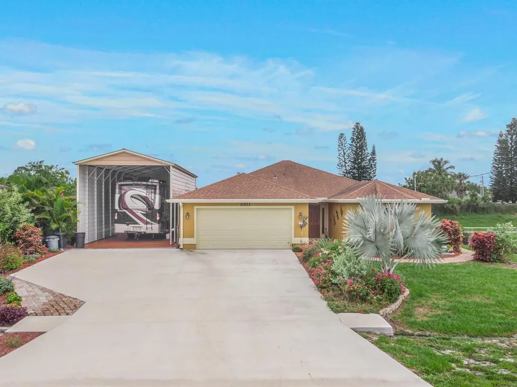 1001 SW Idol Avenue Port St Lucie FL 34953