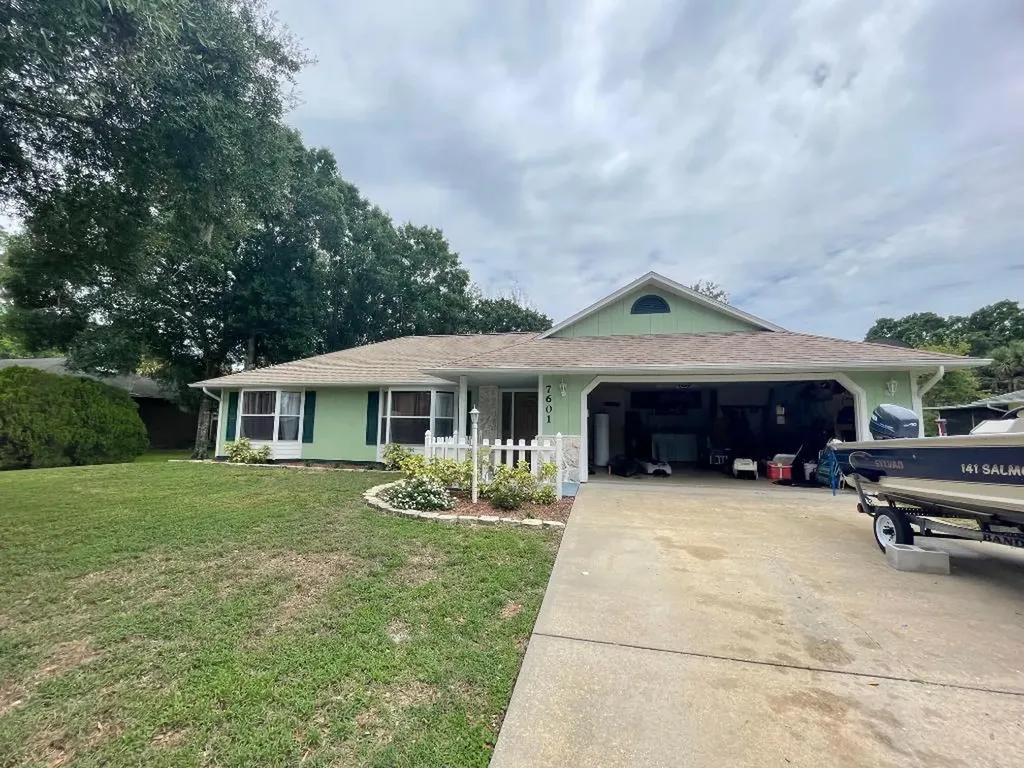 7601 Lakeland Boulevard Fort Pierce FL 34951