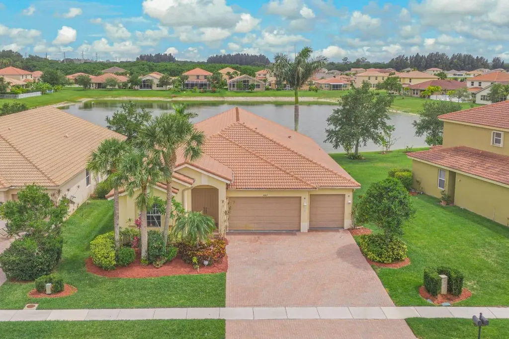 4107 Silverstone Drive Fort Pierce FL 34947