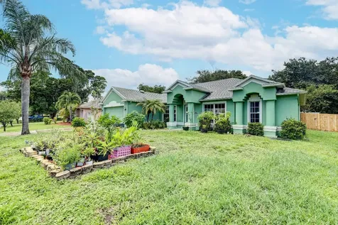 2232 SW Pigeon Terrace Port St Lucie FL 34953