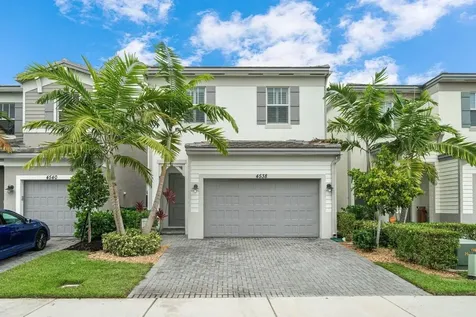 4538 NW 48th Terrace Tamarac FL 33319