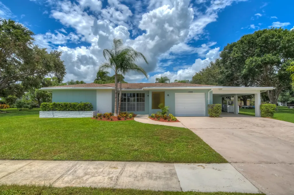 1390 SE San Ignacio Lane Port St Lucie FL 34952
