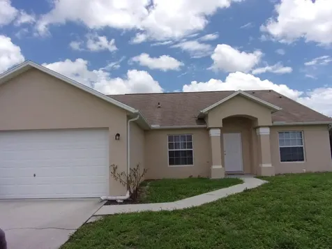 4674 SW Fallkirk Street Port St Lucie FL 34953