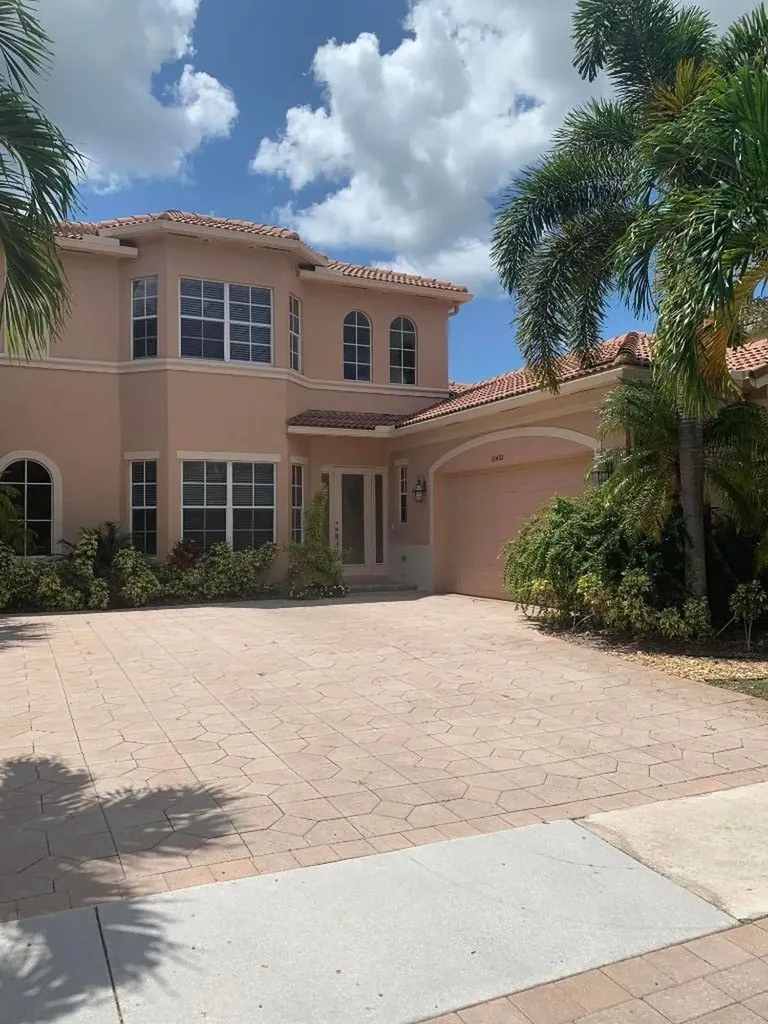 10492 Fishpond Court Wellington FL 33414