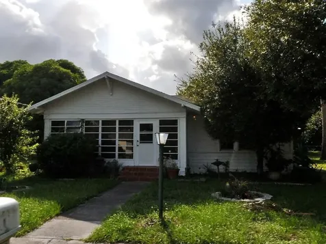 111 N 22nd Street Fort Pierce FL 34950