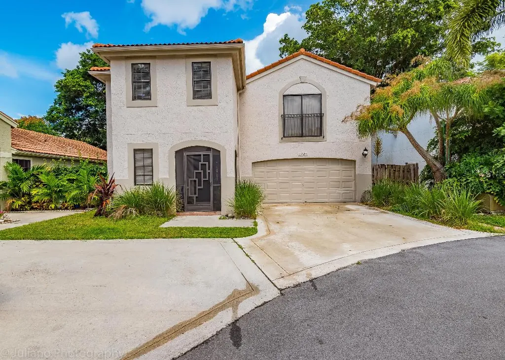 1721 Shoreside Circle Wellington FL 33414