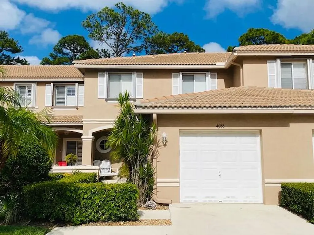 4688 Pinemore Lane Lake Worth FL 33463