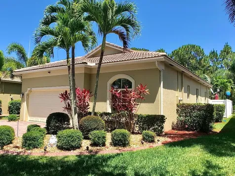 5779 Sunberry Circle Fort Pierce FL 34951