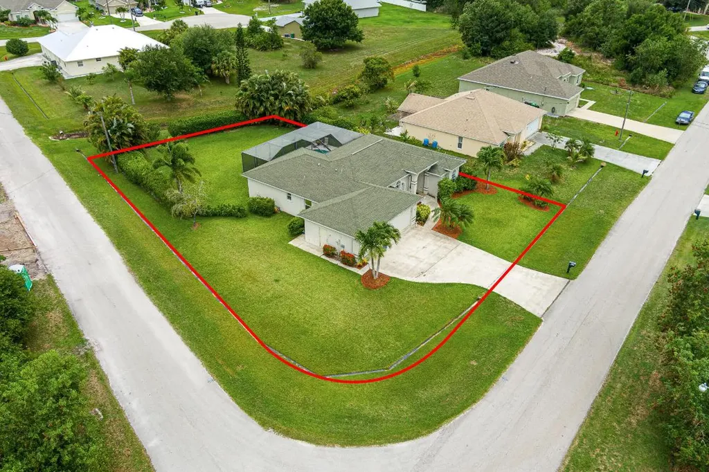 5269 NW East Delwood Drive Port St Lucie FL 34986
