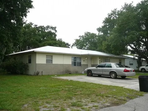 2572 Seneca Avenue Fort Pierce FL 34946