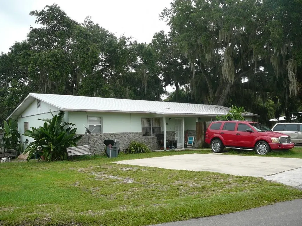 2602 Seneca Avenue Fort Pierce FL 34946