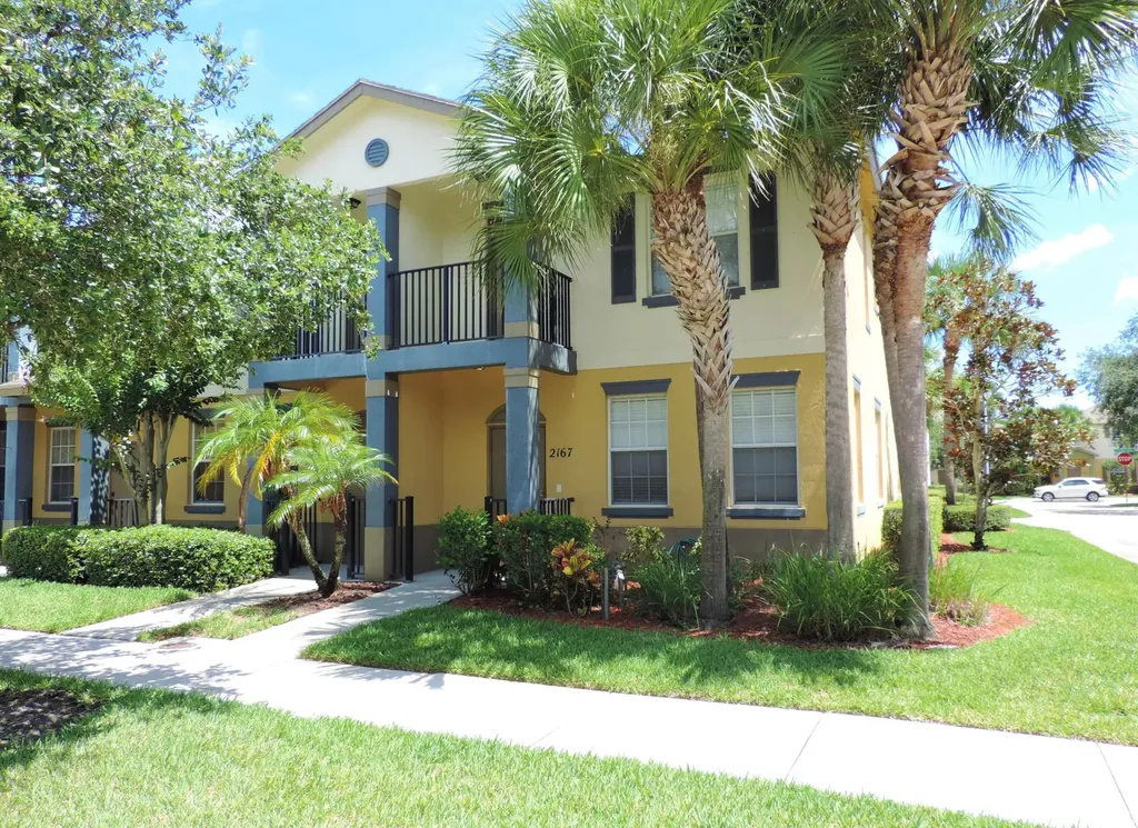 2167 SE Eatonville Drive Port St Lucie FL 34952