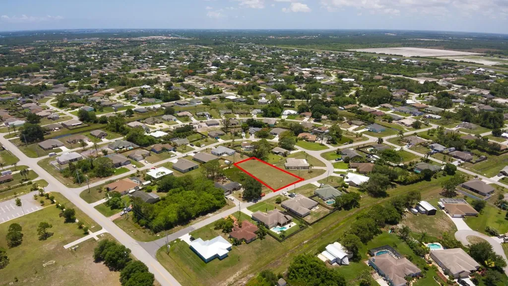 139 SW Klee Circle Port St Lucie FL 34953