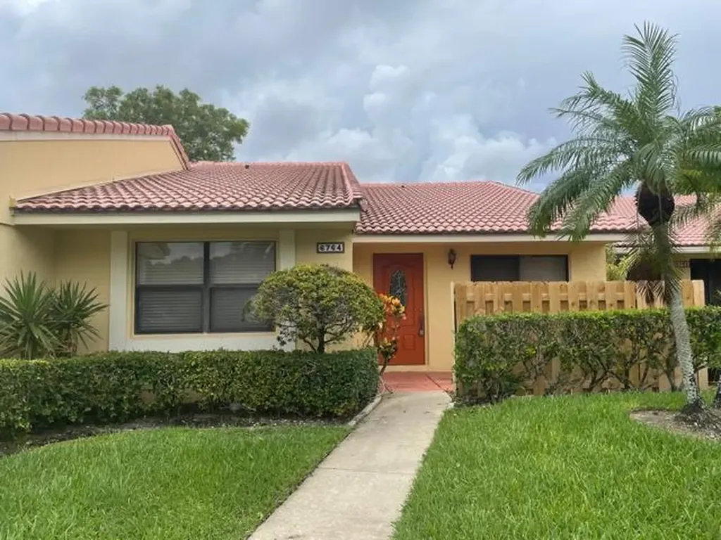 6764 Bridlewood Court Boca Raton FL 33433